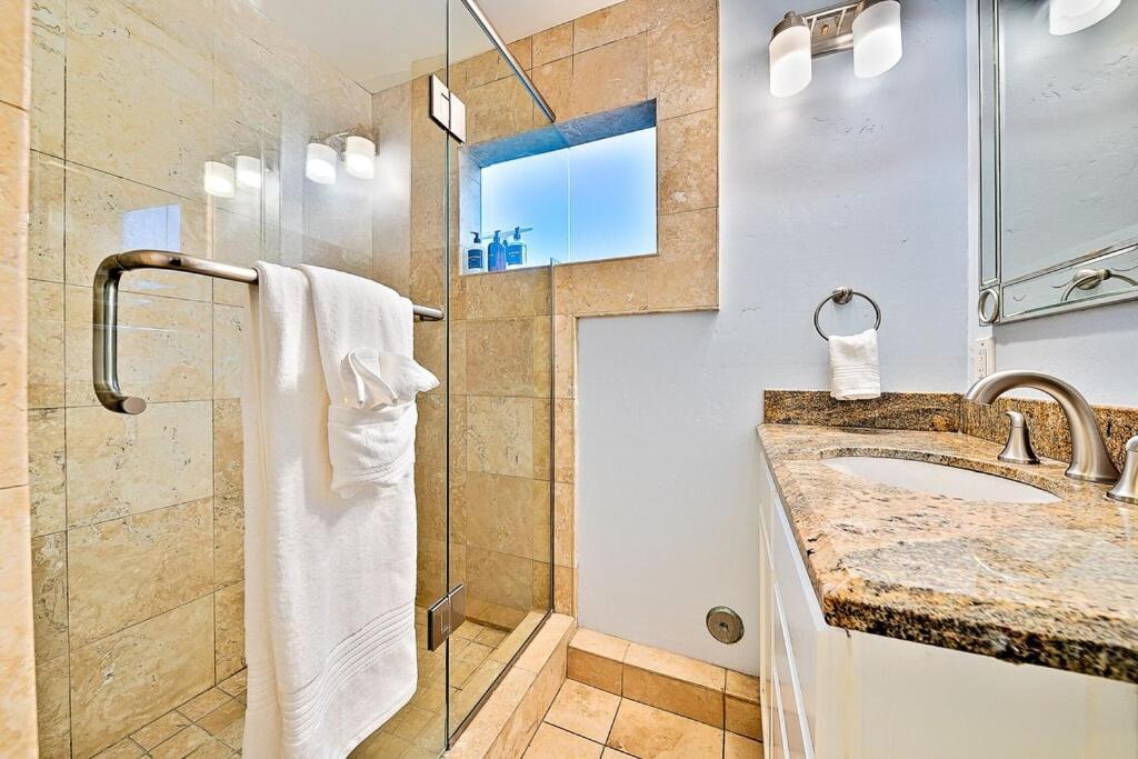 Stunning South Mission Home With Private Rooftop & Ocean Views! San Diego Extérieur photo